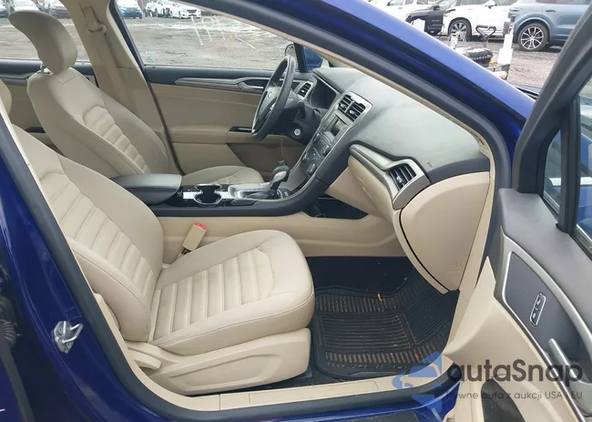 3FA6P0H77ER326205: 44166775