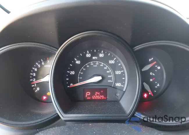 KNADM4A38E6374881: 44166779