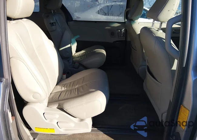 5TDYK3DC9CS200007: 44166781