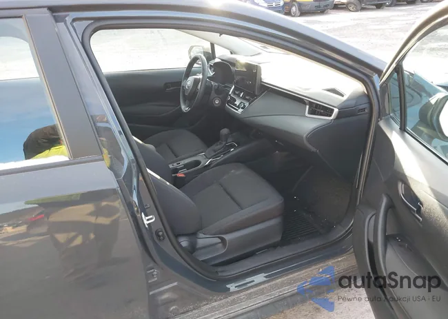 5YFB4MDE8RP091127: 44166793