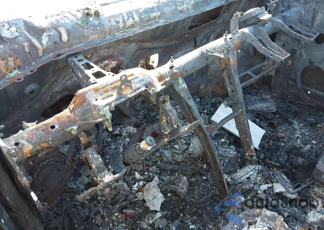 3GKALPEVXLL110896: 44166841