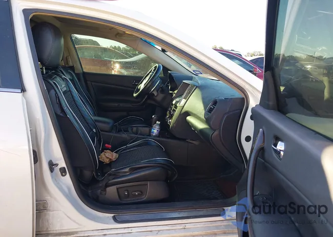 1N4AA5AP2AC832486: 44166857