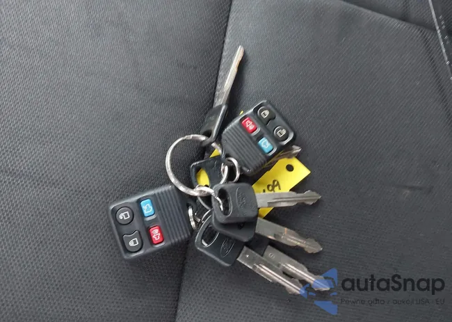 1FAHP2MK9KG113449: 44166864