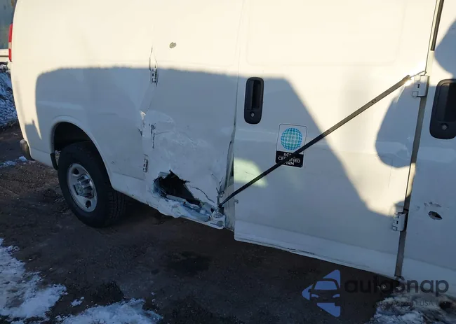 1GCWGGBA1D1112228: 44166876