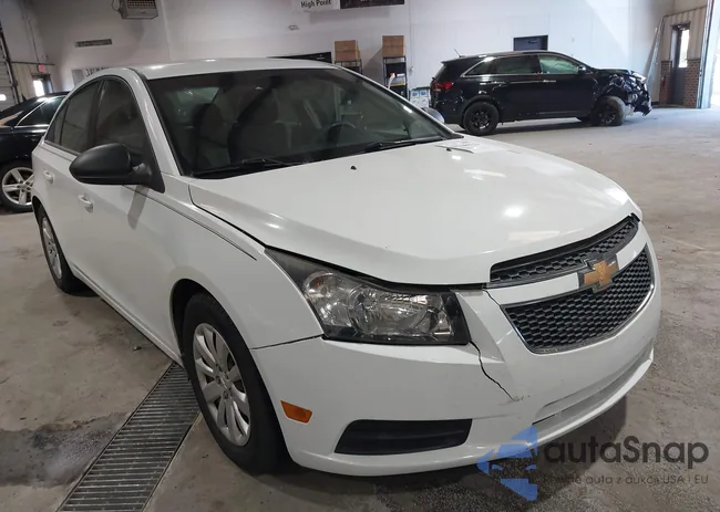 1G1PC5SH4B7291904: 44166913