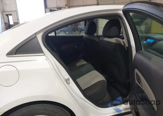 1G1PC5SH4B7291904: 44166913