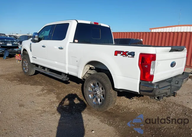 1FT7W2BT1JEB17977: 44166981