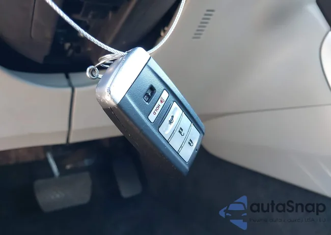 19UUB1F38GA001762: 44166105