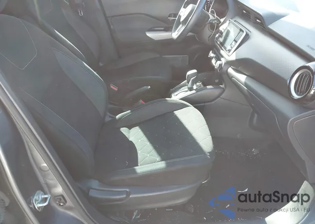 3N1CP5CU7KL526364: 44166119