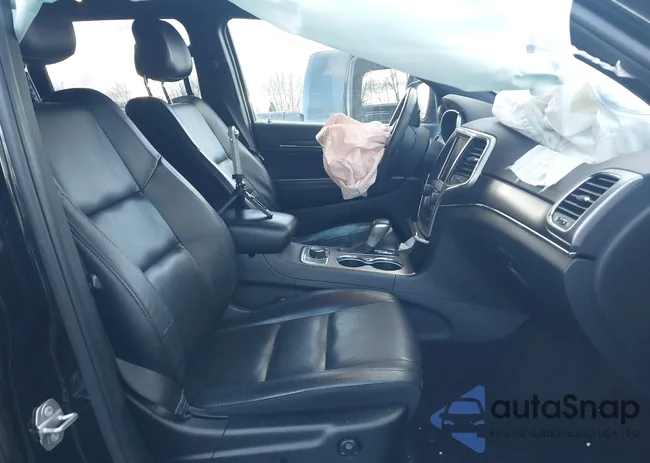 1C4RJFBG6JC449796: 44166188