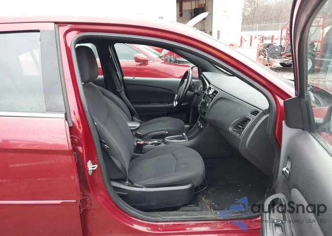 1C3CCBBB8DN656104: 44166197