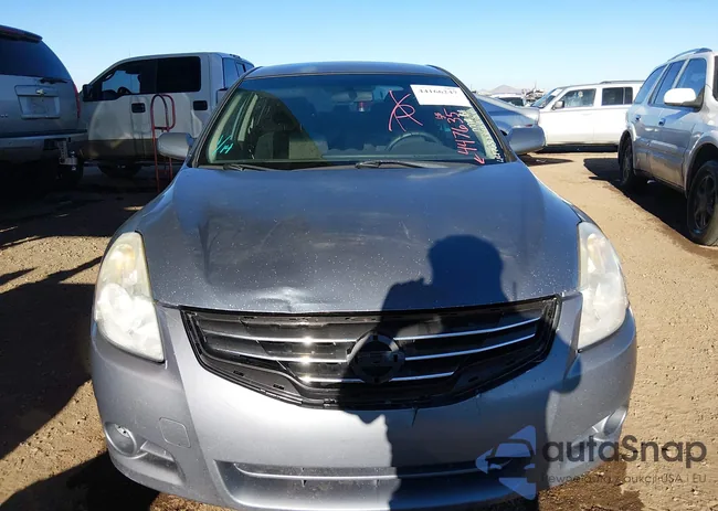 1N4AL2AP9BN447635: 44166247