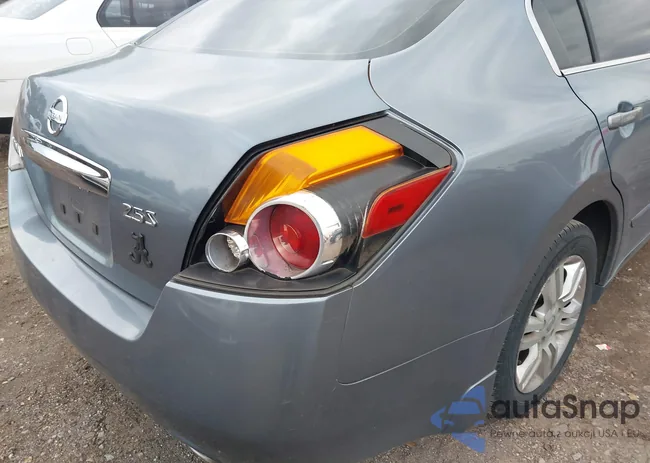 1N4AL2AP2AN403832: 44166283