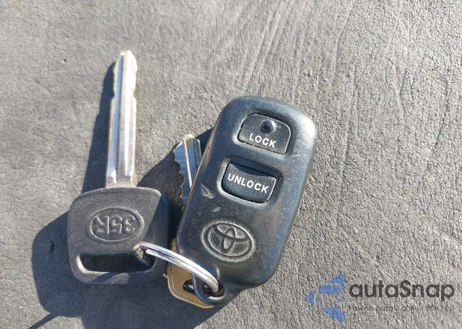 JT2BG22K7Y0519484: 44166305