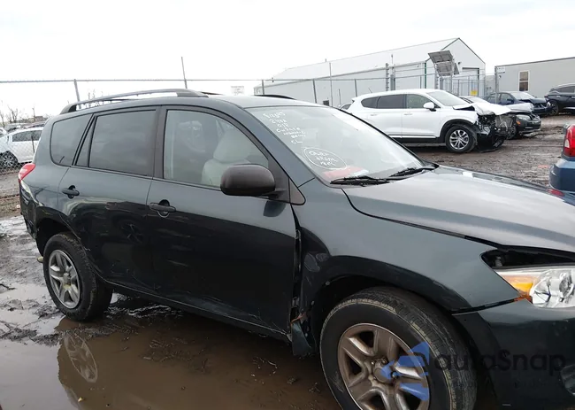 2T3BF33V09W013730: 44166367