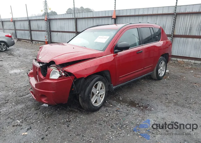 1J4FT47B69D217326: 44166385