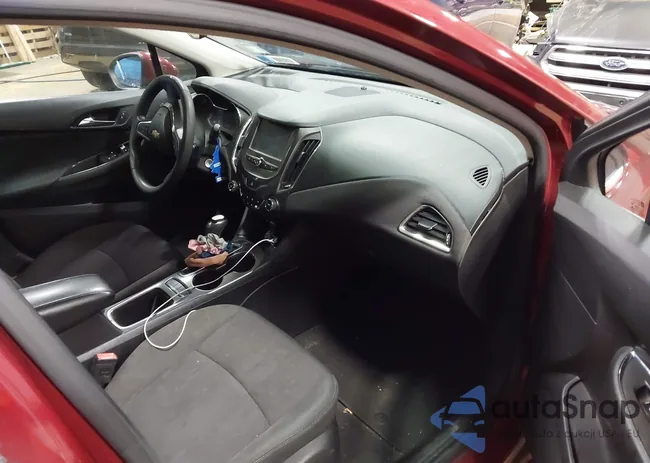 1G1BE5SM3H7126985: 44166399