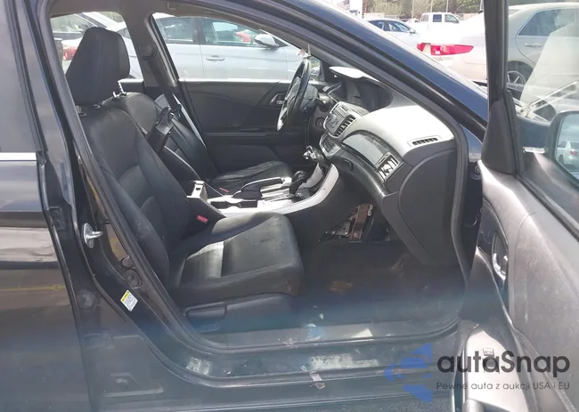 1HGCR2F58DA241002: 44166410