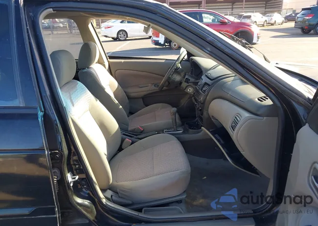 3N1CB51D04L894275: 44167495