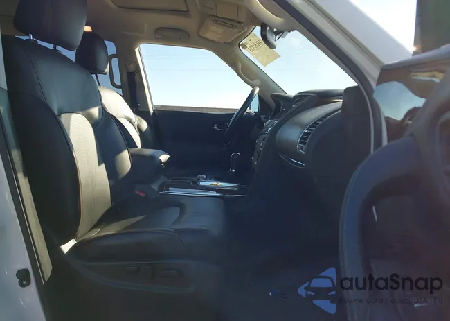 JN8AY2NCXL9621570: 44167541