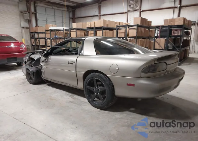 2G1FP22K6X2105272: 44167542