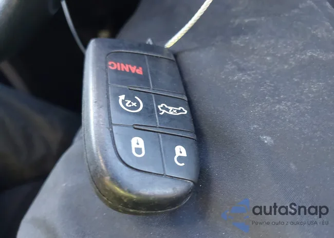 2C3CDXHG0PH588178: 44167608