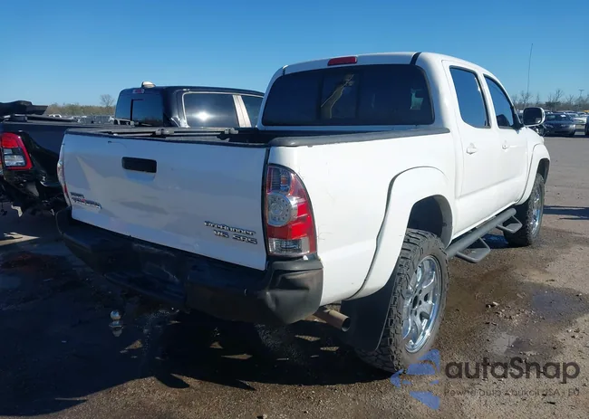 5TFJU4GN5DX040153: 44167659