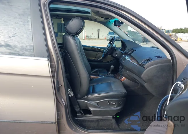 5UXFB53516LV21047: 44167741