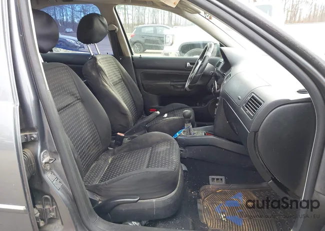 3VWRK69M94M051958: 44167757