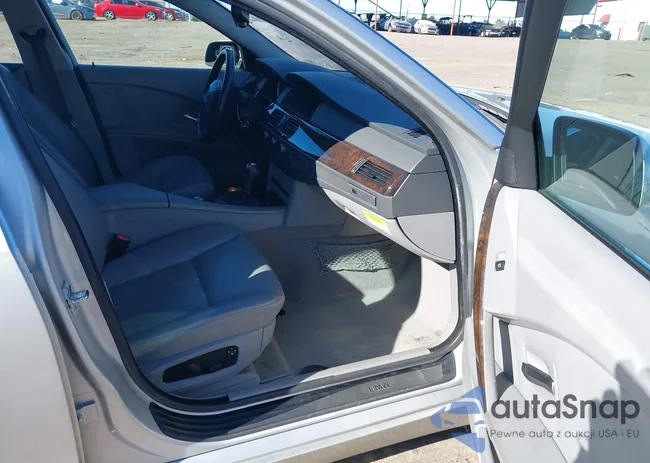 WBANA73534B805324: 44167841