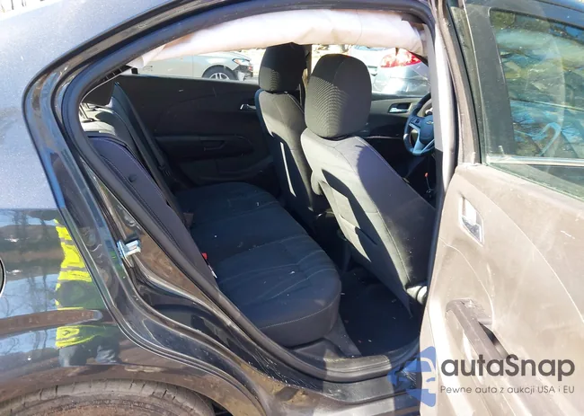 1G1JD5SB5K4135614: 44167867