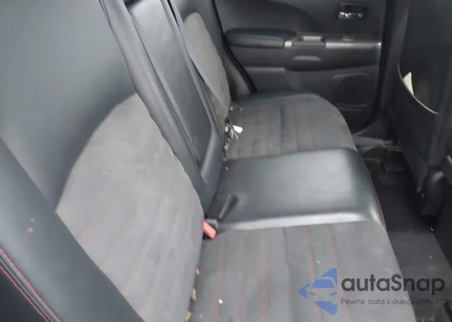 JA4AP3AW1JU023828: 44167868