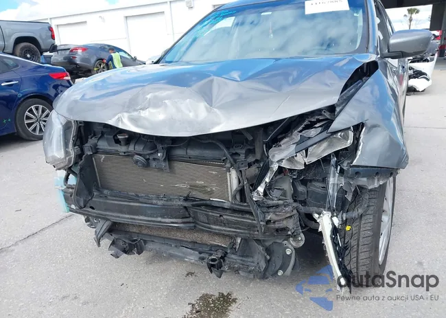 JN8AT2MT8GW007902: 44167885