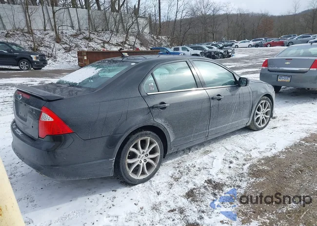 3FAHP0HA7BR147601: 44167934