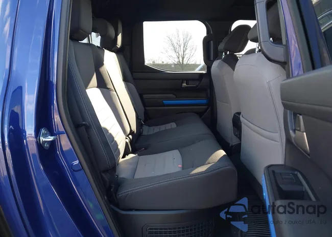 3TYLC5LN5ST033279: 44168005