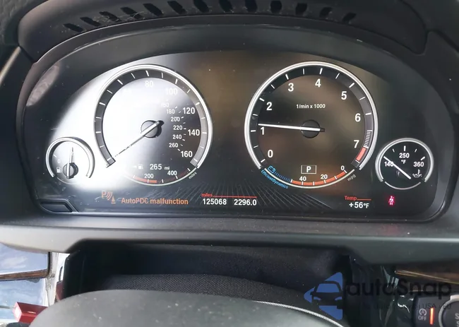 5UXKR0C56F0P04555: 44168024