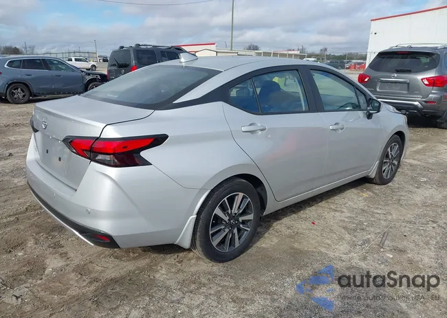 3N1CN8EV2SL815469: 44167096