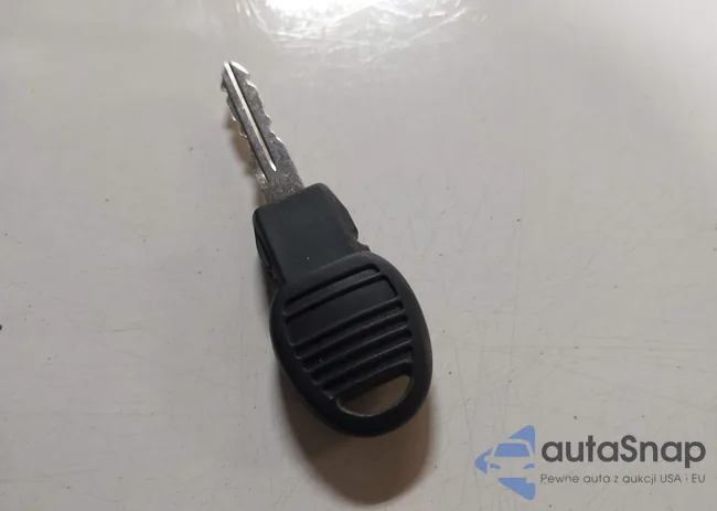 2A8HR54P38R817616: 44167155