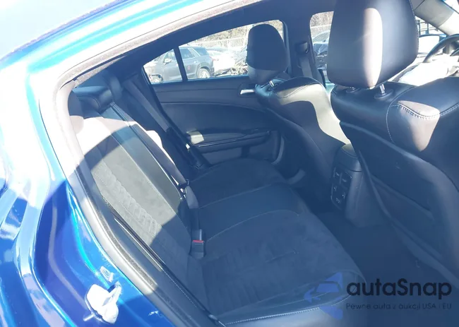 2C3CDXCT1MH550698: 44167158