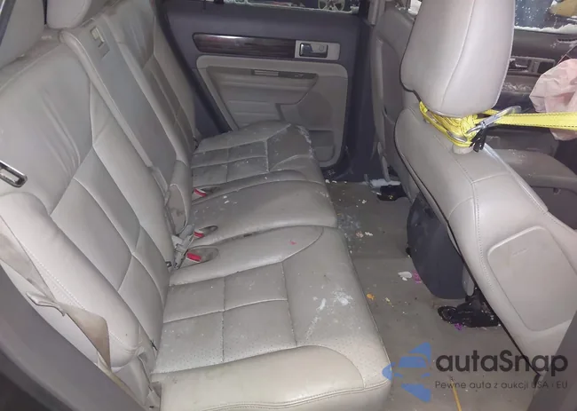 2LMDU88C97BJ38910: 44167166