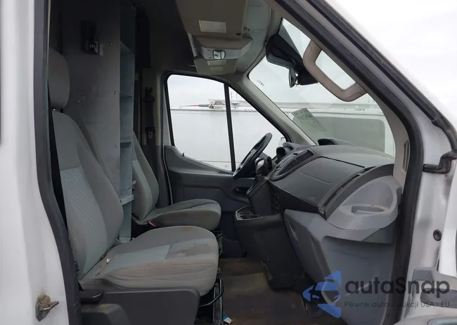 1FTNR2CM1FKA22902: 44167187