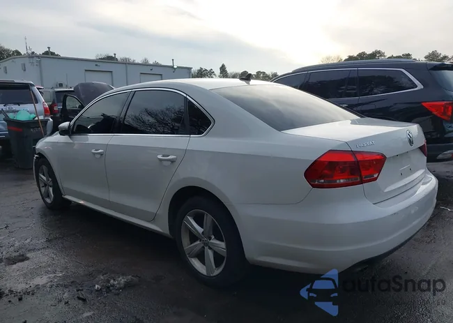 1VWBP7A32CC106245: 44167195