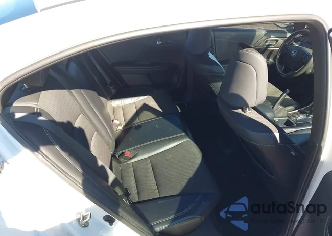 1HGCR2F54GA159045: 44167226