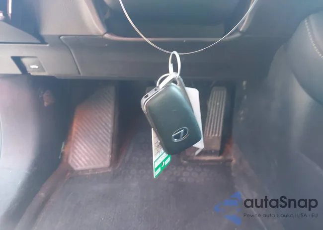 2T2BZMCA6JC138123: 44167229