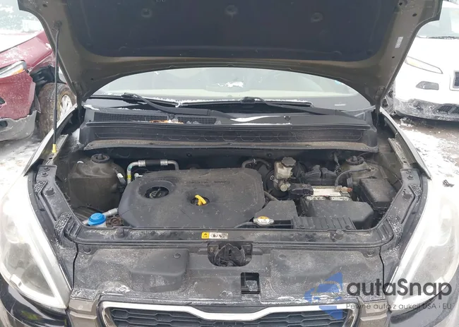 KNDJT2A60D7517886: 44167273