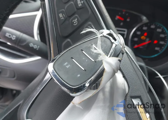 1G1ZE5ST2HF292233: 44167284