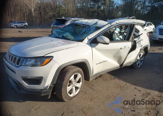 3C4NJCBB8JT267765: 44167366