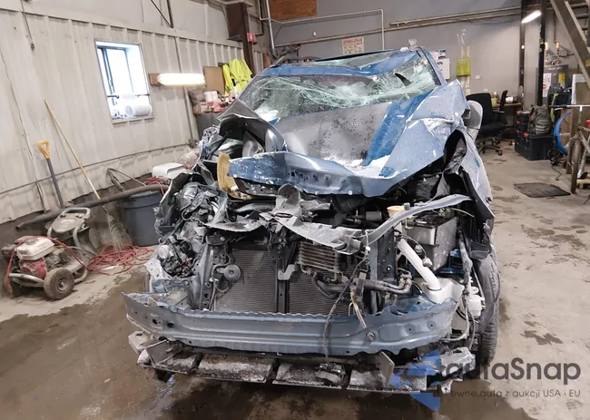 JF2SKAJC9RH463014: 44167392