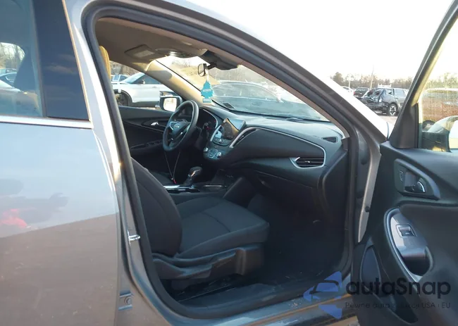 1G1ZD5ST7PF238041: 44167428