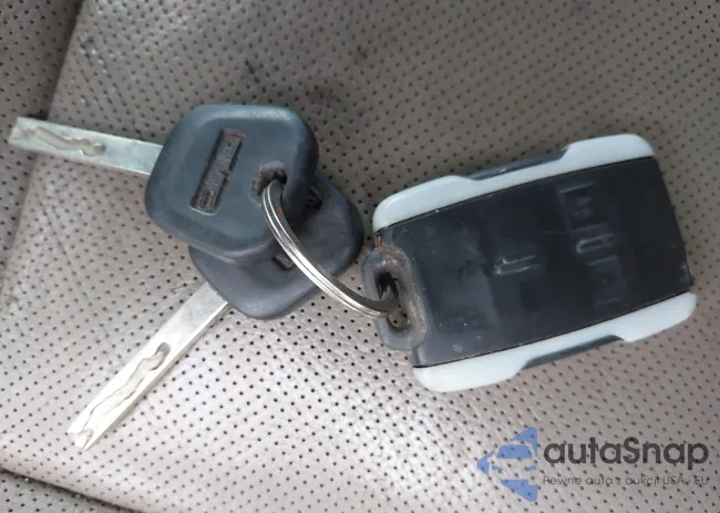 3GTU2NEC2GG163993: 44168502